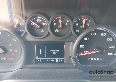 2021 Chevrolet Silverado 1500 2Wd Short Bed Custom z USA, uszkodzony, nr VIN 1GCPWBEH1MZ125579